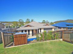 Property in Glen Eden - Sold for $453,000