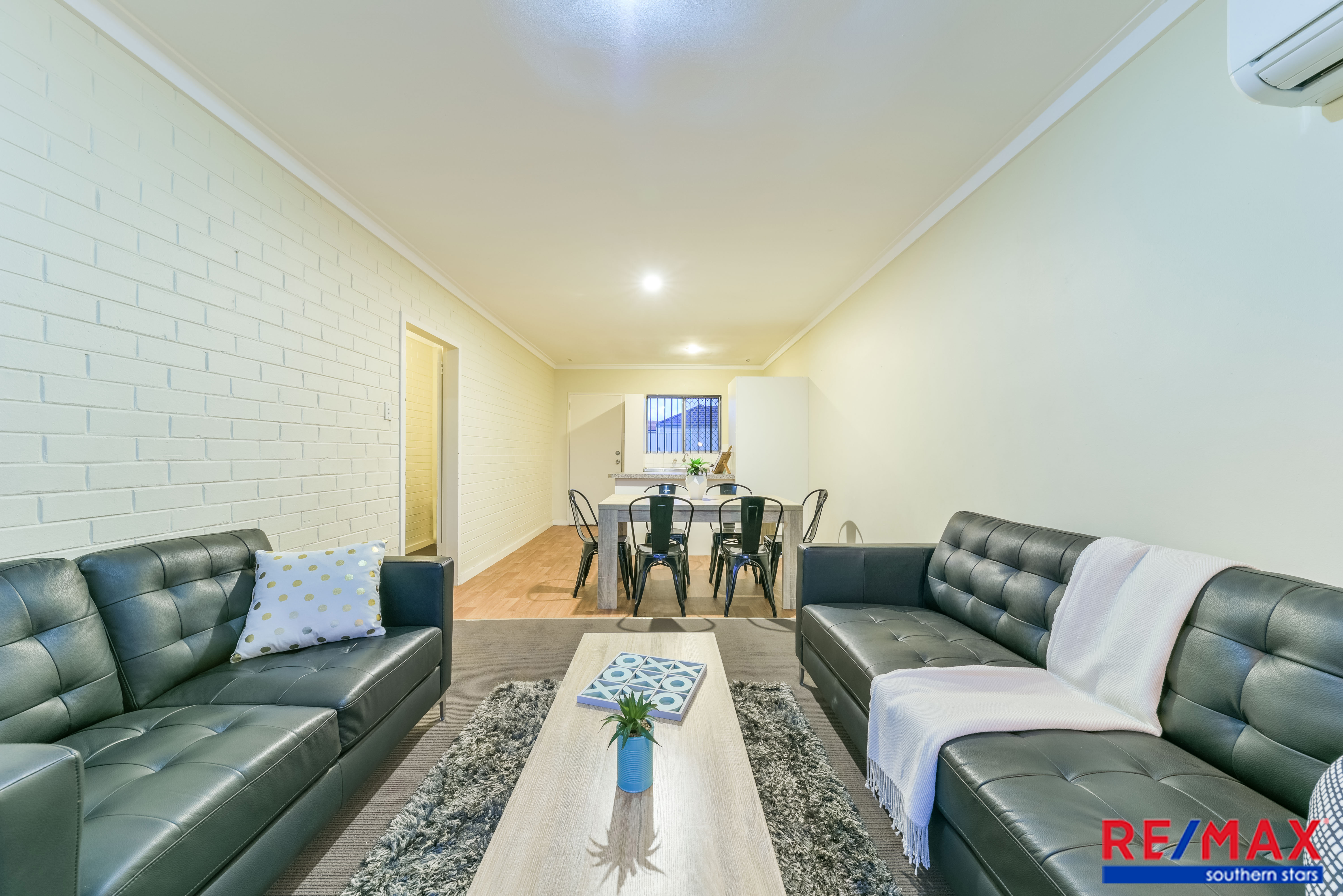 8/307 Wharf Street, Queens Park, WA 6107
