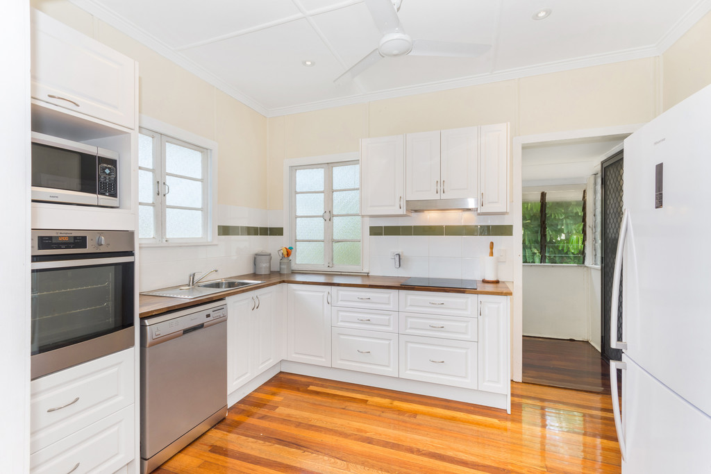 Hermit Park real estate Sold