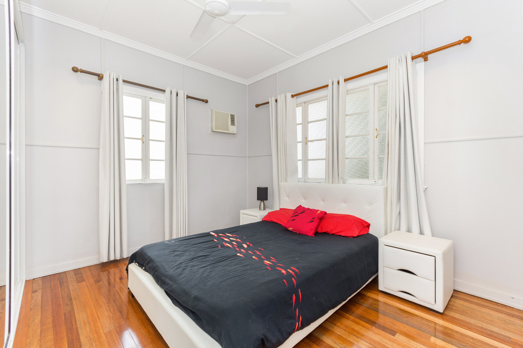 Open for inspection in Hermit Park