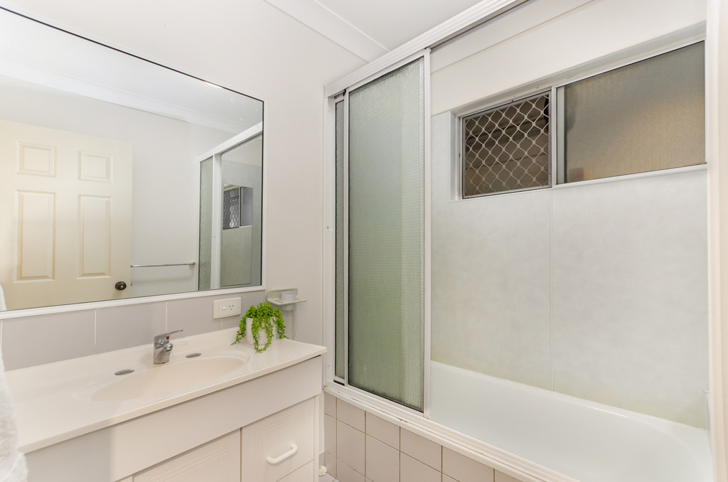 Real Estate in Kirwan