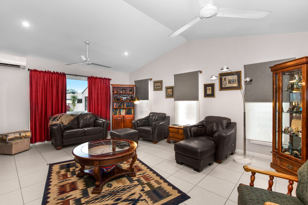 Real Estate in Alice River