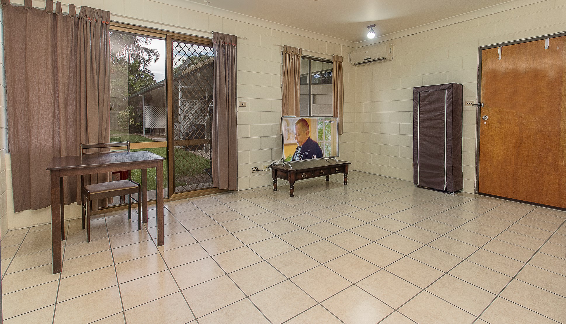 Real Estate in West End