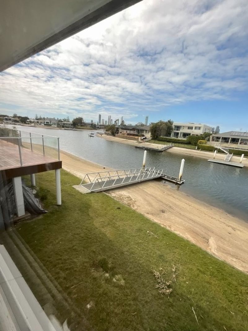 Property in Bundall - $1,450 Weekly