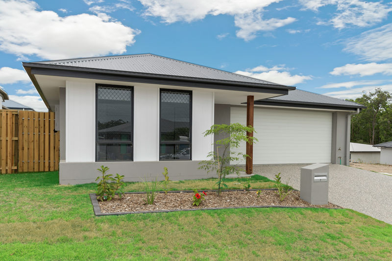 Property in Pimpama - Leased