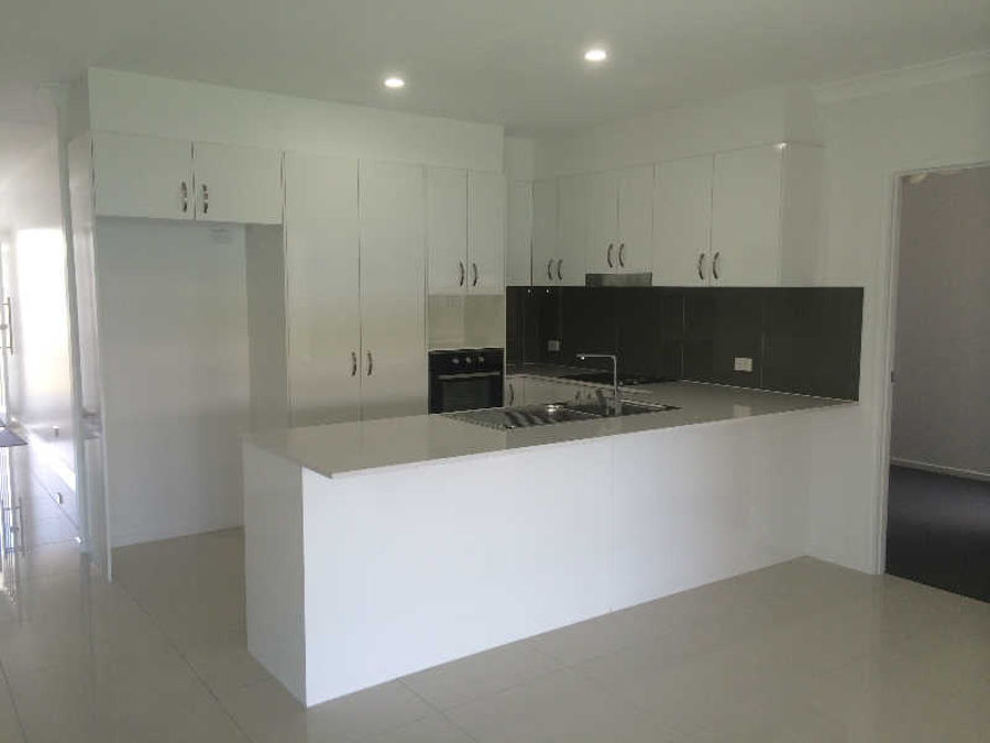 Real Estate in Caloundra West
