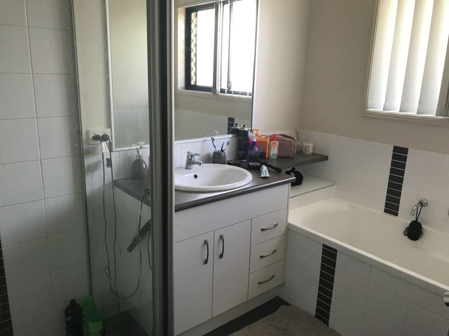 Real Estate in Sippy Downs