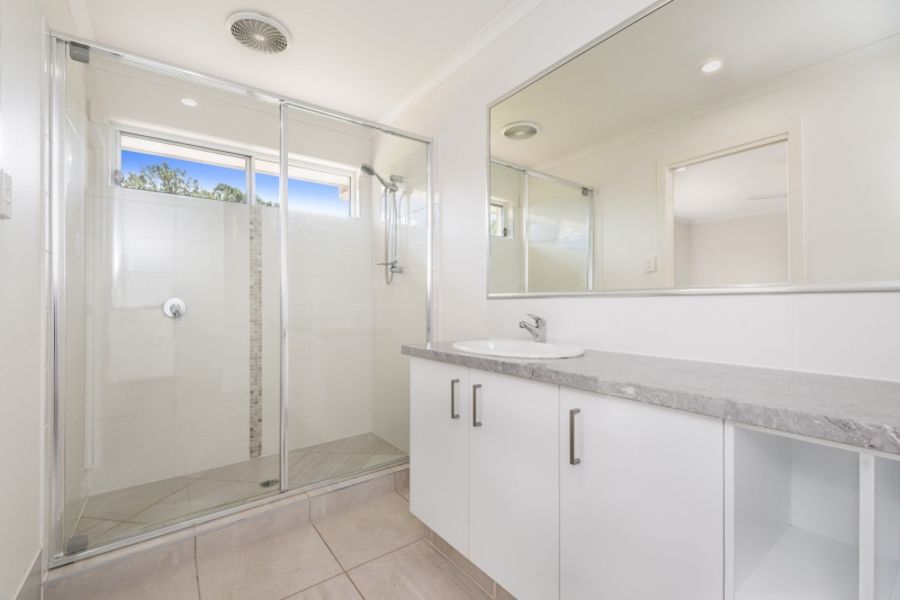 Ensuite to Master Bedroom