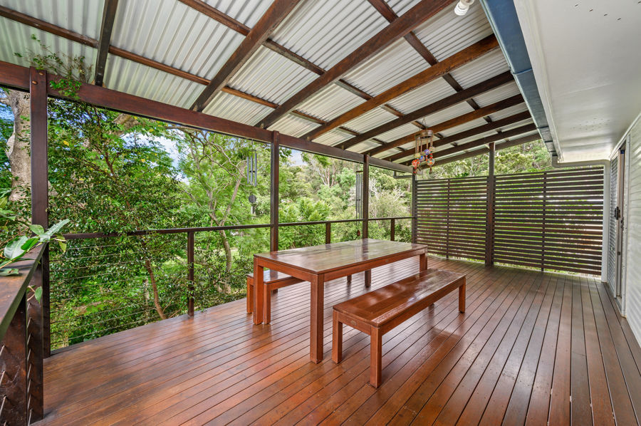 Property in Holland Park West - Sold for $780,000