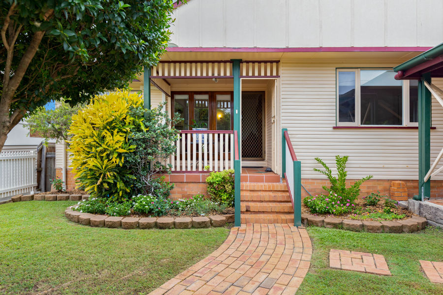 Property in Carina Heights - Sold