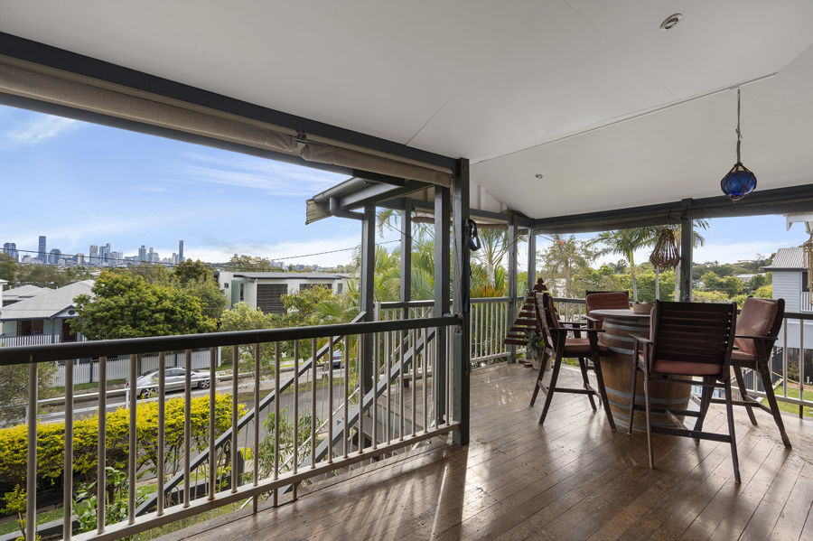 Property in Balmoral - Leased