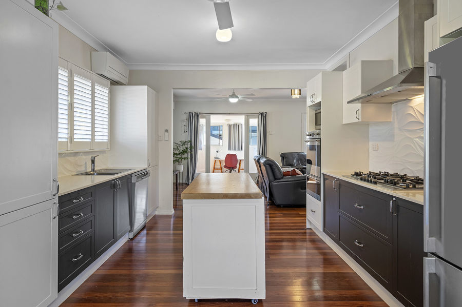 Property in Holland Park - $850pw
