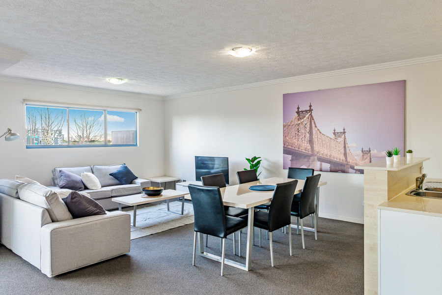 Property in Woolloongabba - Furnished $775pw