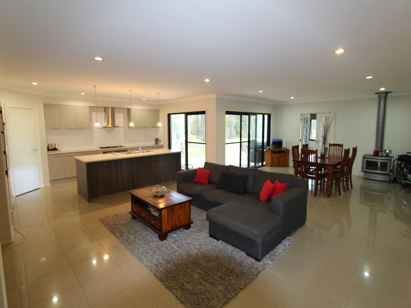 Real Estate in Nabiac