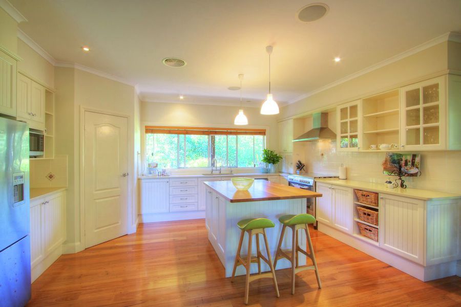 Real Estate in Dyers Crossing