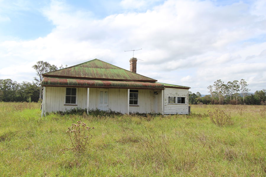 Real Estate in Dyers Crossing