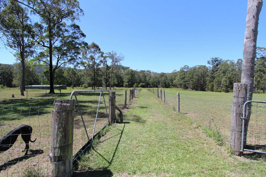 Real Estate in Dyers Crossing