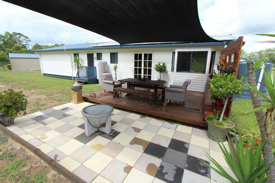 Real Estate in Dyers Crossing