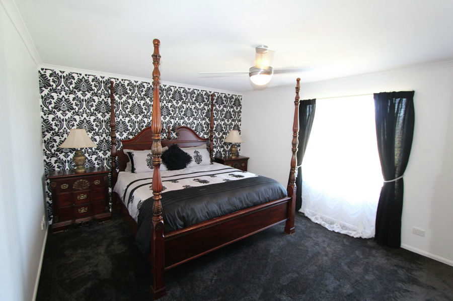 Real Estate in Dyers Crossing