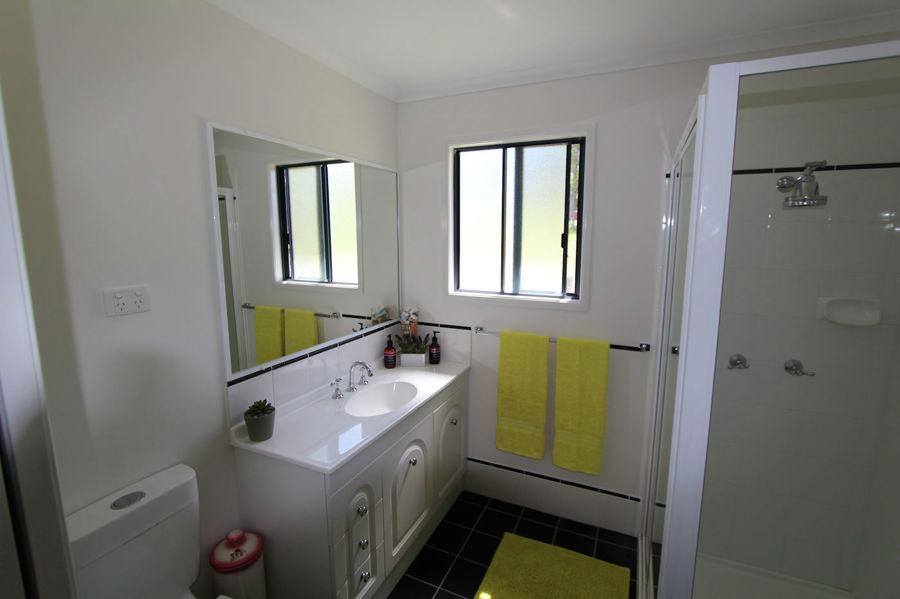 Real Estate in Dyers Crossing