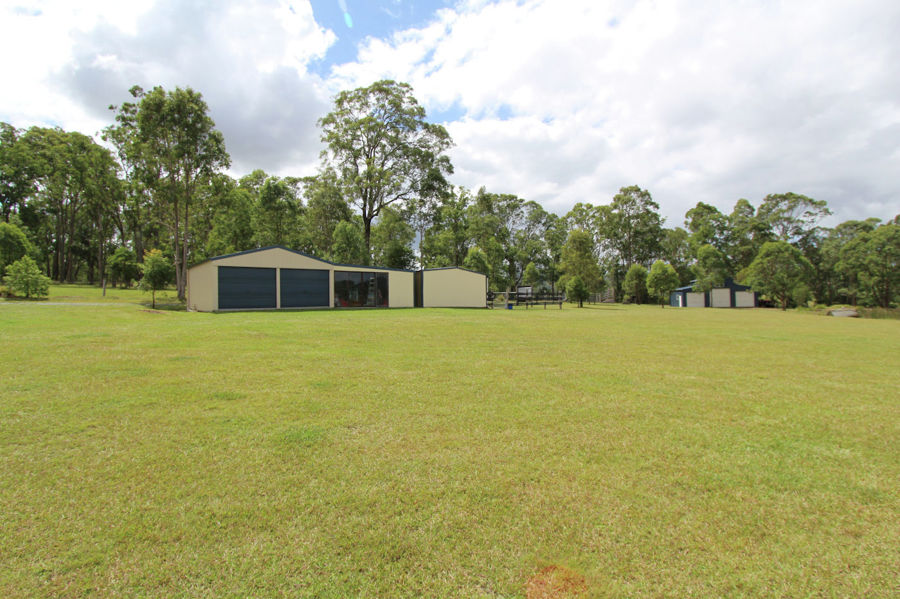 Real Estate in Dyers Crossing