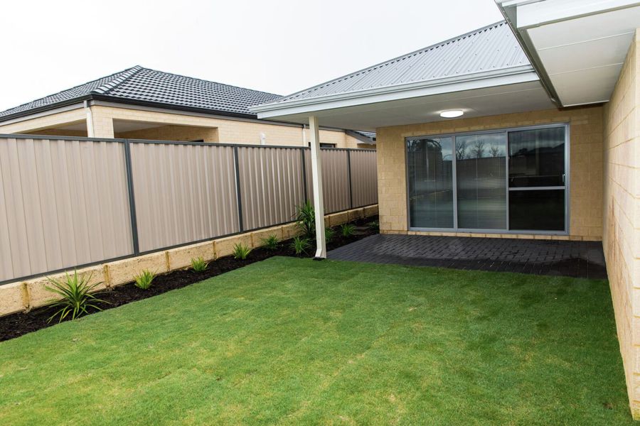 Aveley real estate Leased