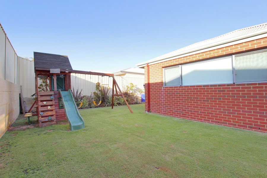 Real Estate in Madora Bay