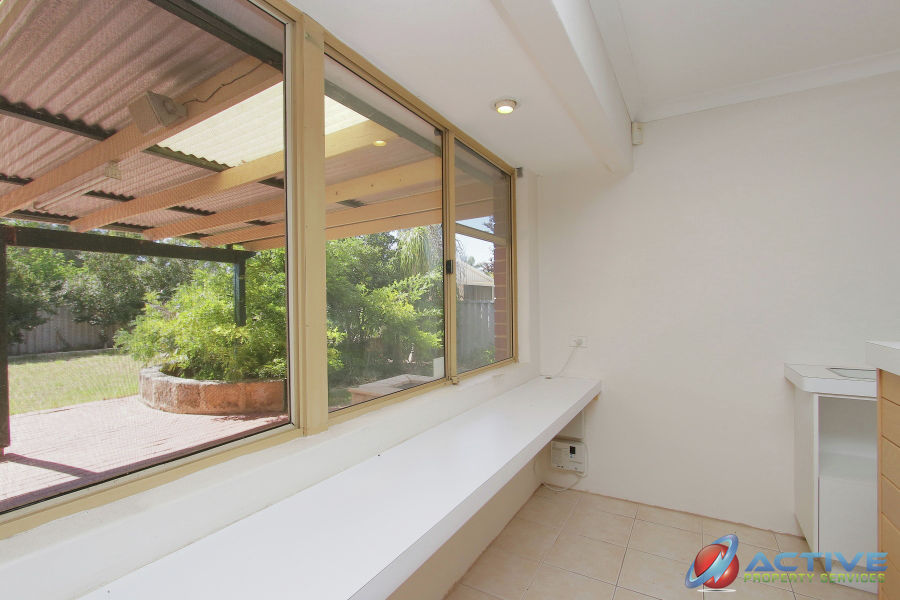 Real Estate in Greenfields