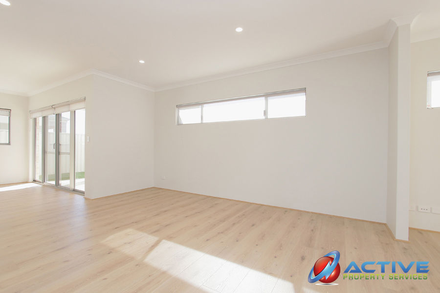 Real Estate in Silver Sands