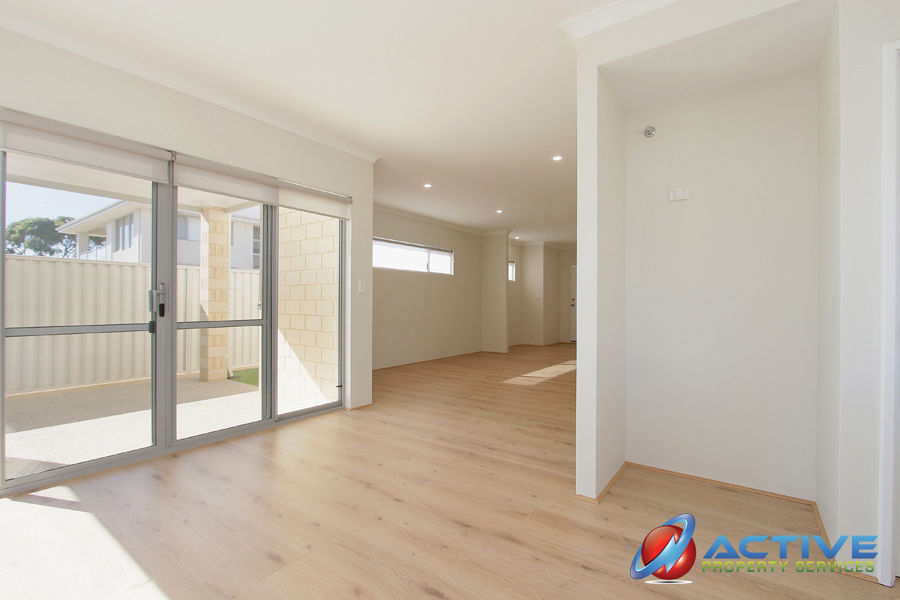 Real Estate in Silver Sands