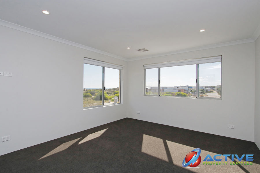 Real Estate in Silver Sands