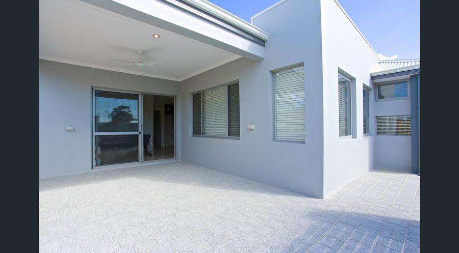 Real Estate in Bayswater