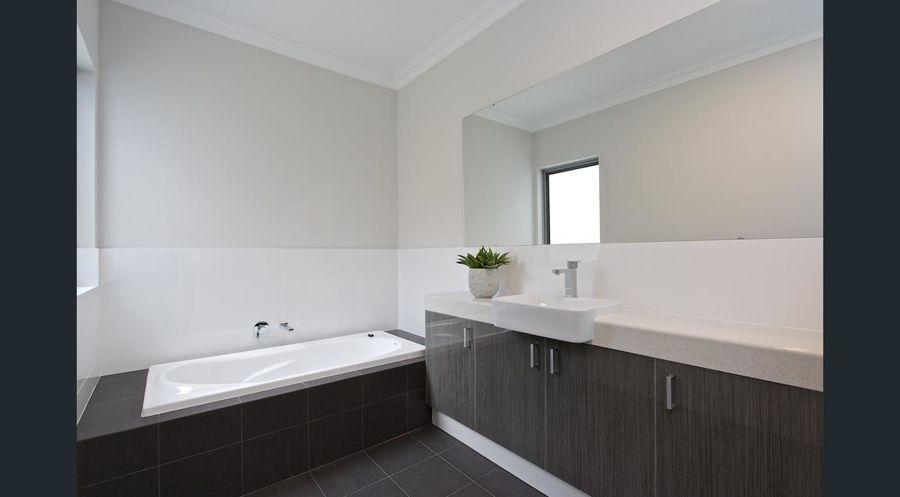 Real Estate in Bayswater