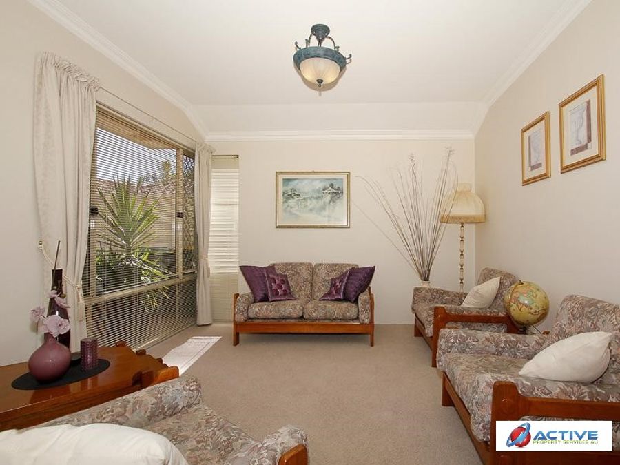 Real Estate in Marangaroo