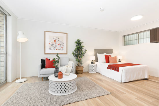 Property in Queens Park - Leased