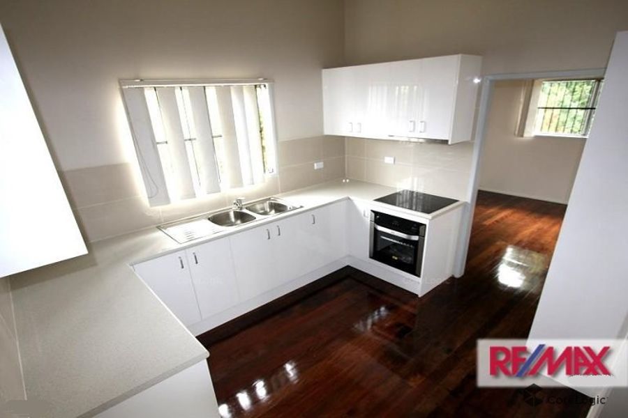 Real Estate in Underwood