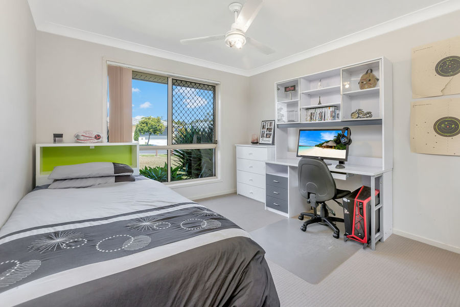 Real Estate in Parkinson