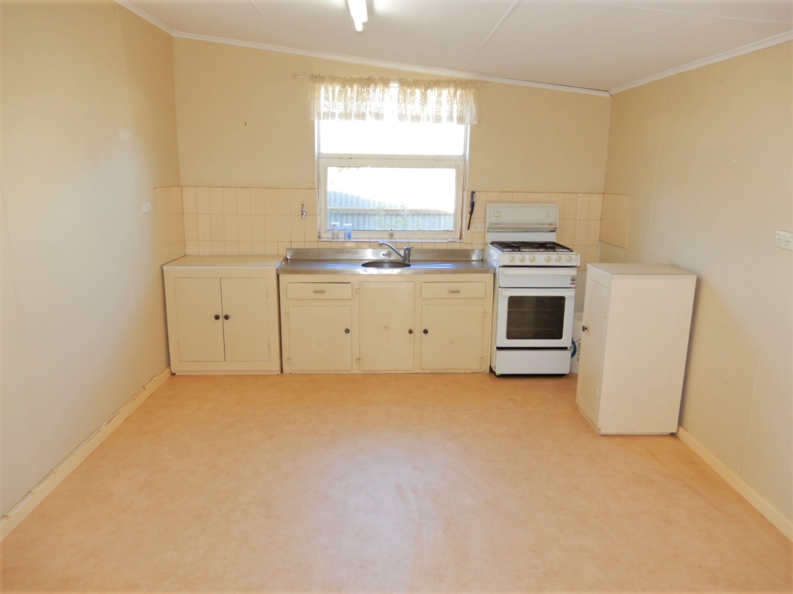 Jamestown Properties For Sale