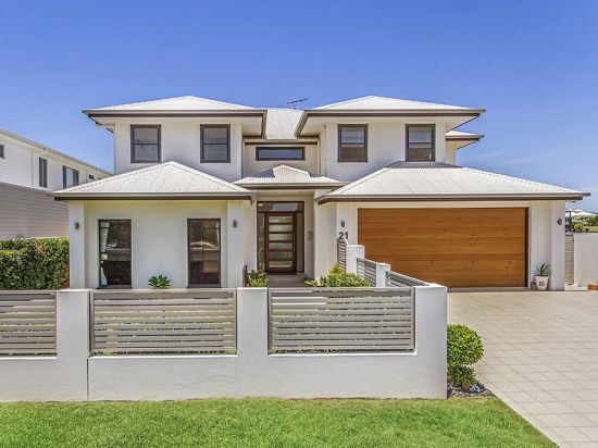 Property in Jacobs Well - $1,325,000