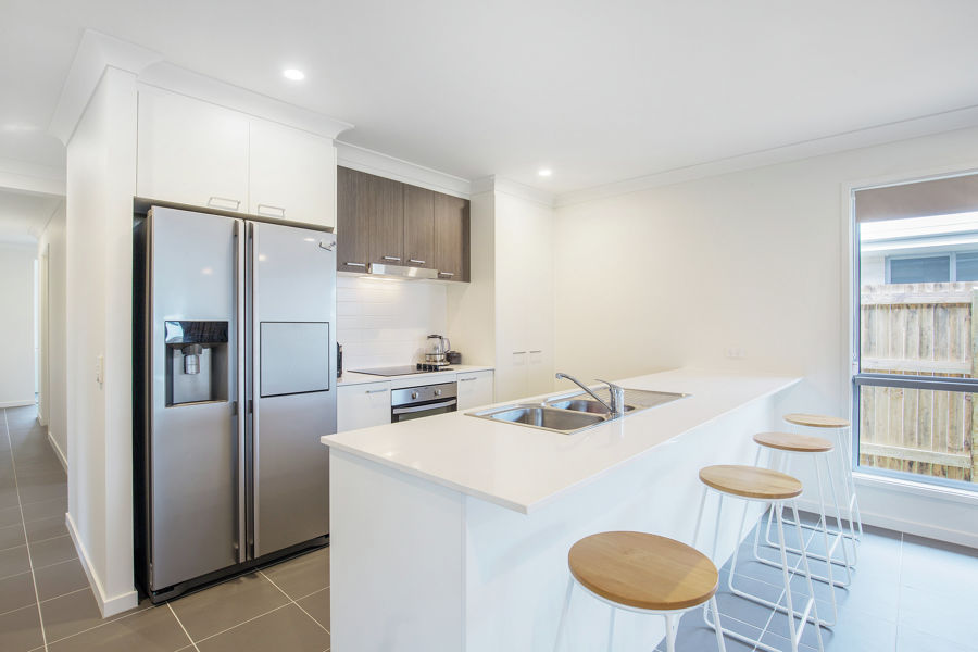 Property in Jacobs Well - Leased