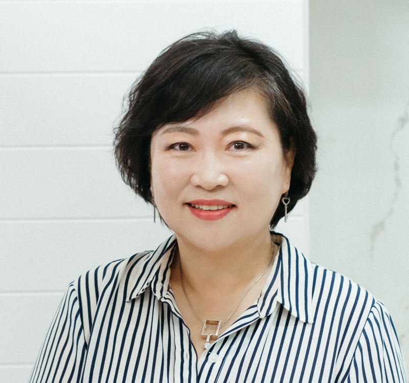 Grace (Eun Ju) Son