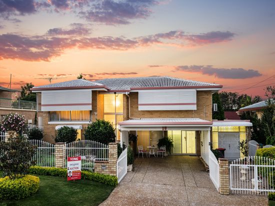 Property in Macgregor - Sold for $945,000