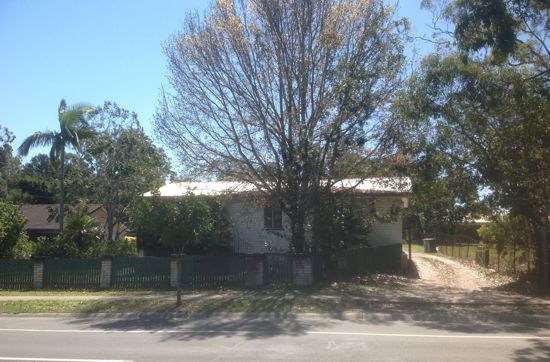 Property in Loganlea - Make an Offer