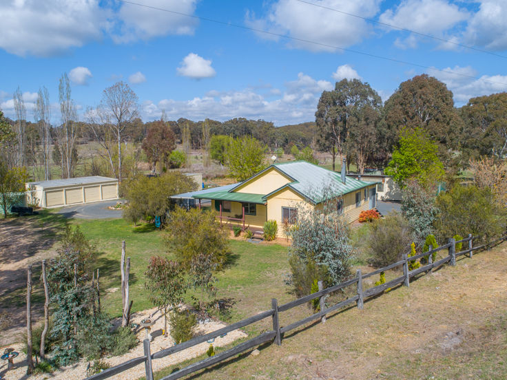 Property in Armidale - $360,000 -$390,000 guide