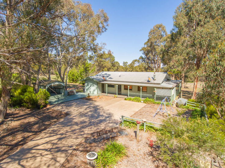 Property in Armidale - $365,000-$395,000 price guide