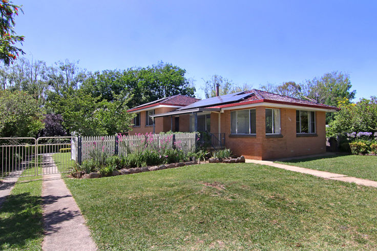 Property in Armidale - $369,000-$389,000 price guide