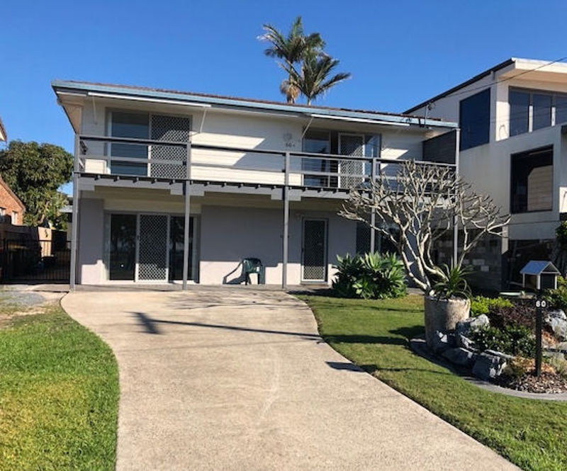 Property in Sandy Beach - $460 per week.