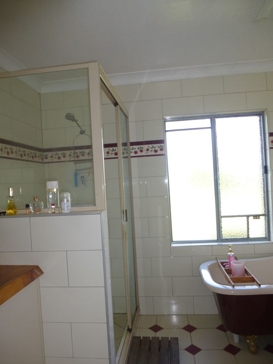 Real Estate in Moresby