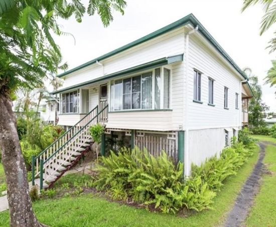 Property For Sale in Innisfail