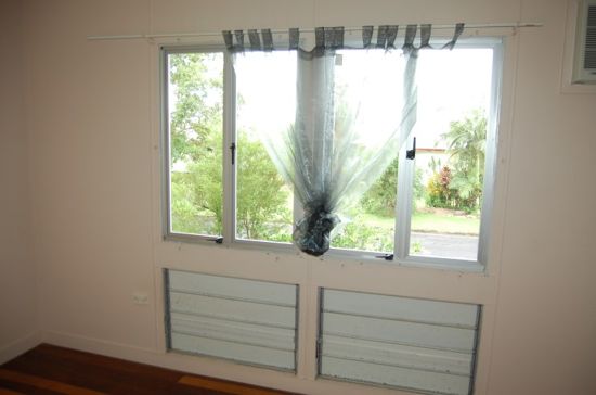 Real Estate in Innisfail Estate